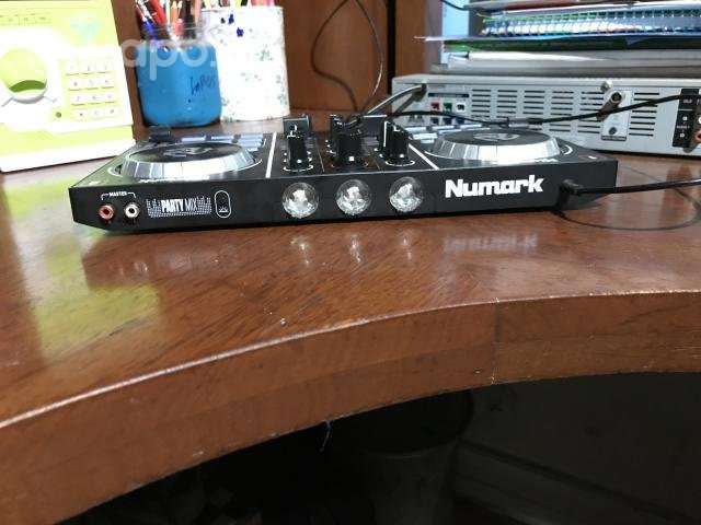 Controlador DJ party mix con luces - Imagen 2