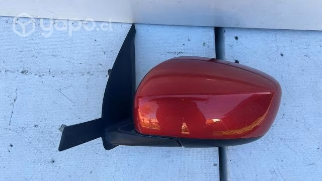 Espejo izquierdo suzuki swift (19-23)