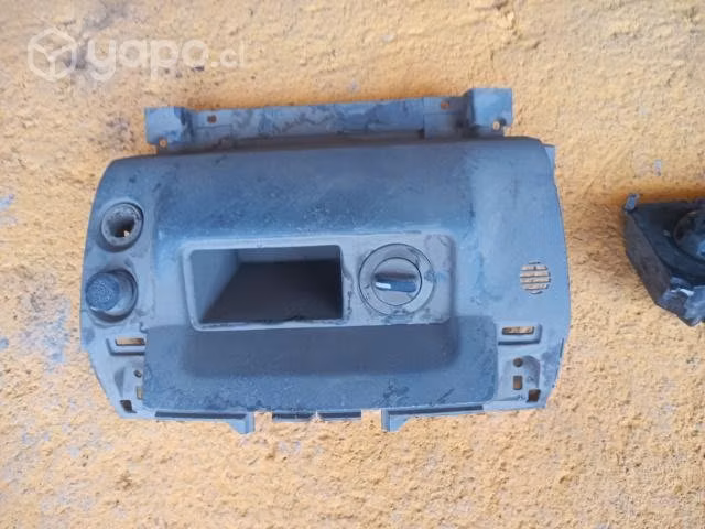 Nissan navara consola central calefacción caja fus