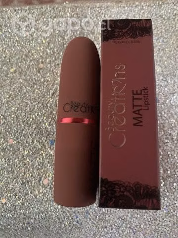 Labial matte rose