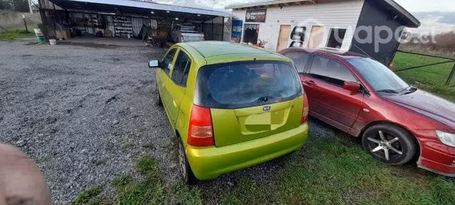 Se vende Kia mornig año 2006
