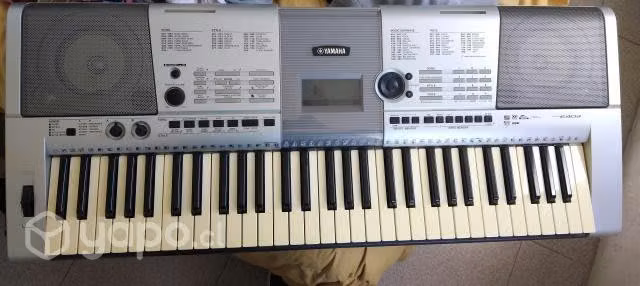 Teclado Yamaha - Imagen 3