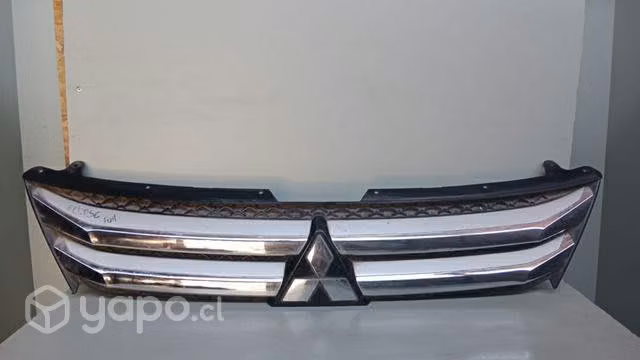 Mascara Mitsubishi eclipse dmg repuestos 66.66