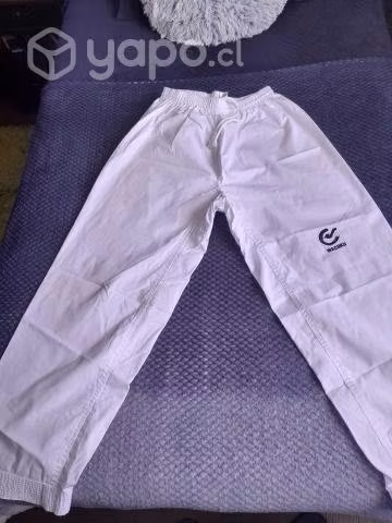 Dobok taekwondo