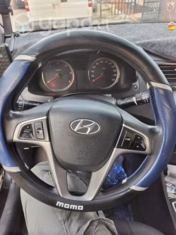 Hyundai accent