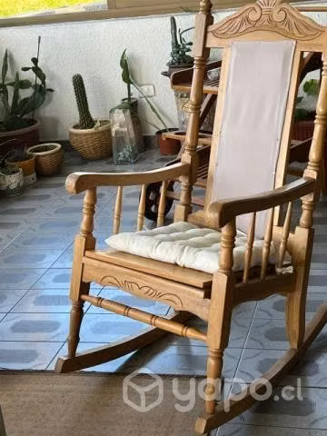 3 Sillas Mecedoras