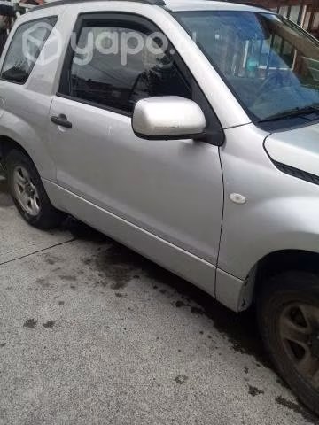 Suzuki grand vitara 2012