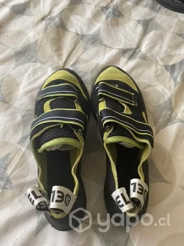 Zapatillas De Escalada + Magnesiera Con Magnesio - Imagen 3