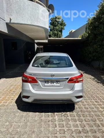 Nissan sentra 2018