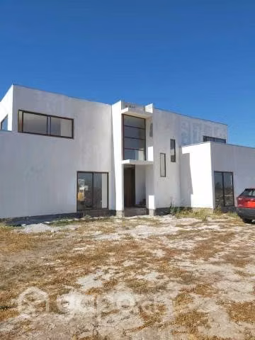 Dueña vende parcela con casa en padre hurtado