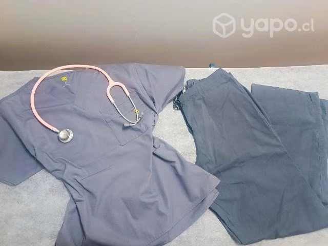 Uniformes clínicos - Imagen 2