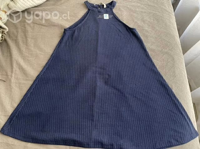 Vestidos y pantalones baratos