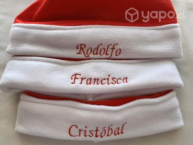 Gorritos de pascuero bordados