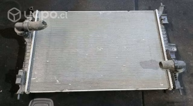 Radiador de Agua Peugeot 3008