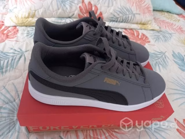 Zapatillas Puma número 44 nuevas.