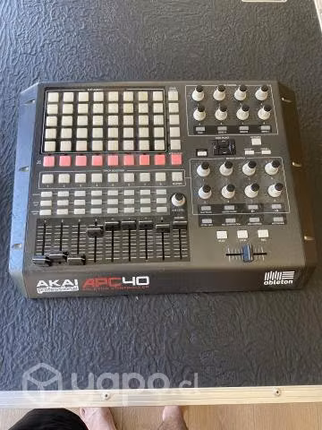 Controlador AKAI APC 40