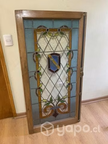 Antiguo Vitraux