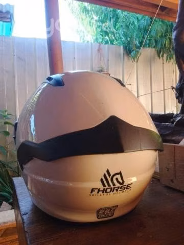 Casco - Imagen 2