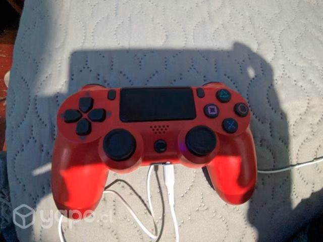 PlayStation 4 slim - Imagen 2