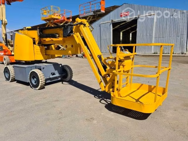 MANLIFT articulada electrica 12m HAULOTTE