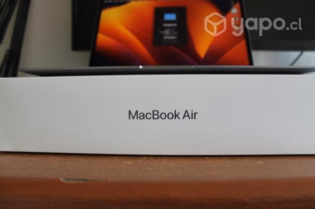 Macbook Air 2020 (2022) M1 256GB 8RAM - Imagen 2