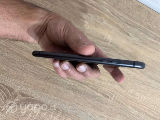 IPhone 11 de 64GB Como Nuevo - Imagen 3