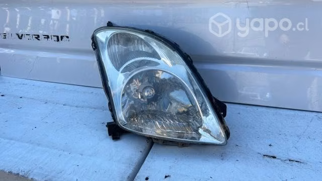 Optico derecho suzuki swift (06-10)