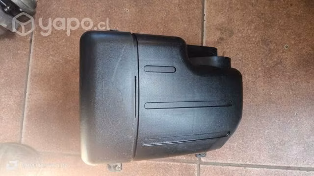 Tapa Porta Filtro Ssangyong Actyon Año 2012-2020 - Imagen 2