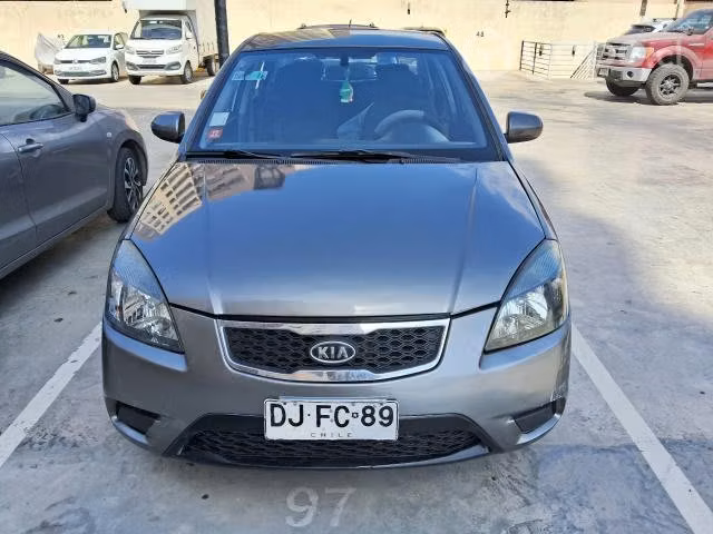 KIA MOTORS RIO