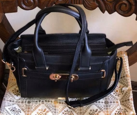 Cartera Gacel negra
