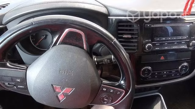Mitsubishi outlander 2018
