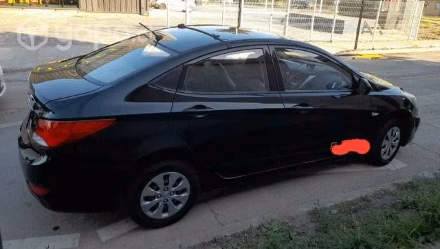 Hyundai accent 2015