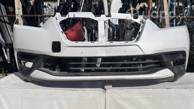 Nissan kicks parachoque delantero (17-20)