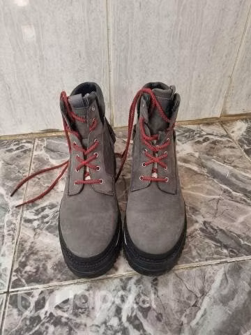 Botines Caterpillar nuevos
