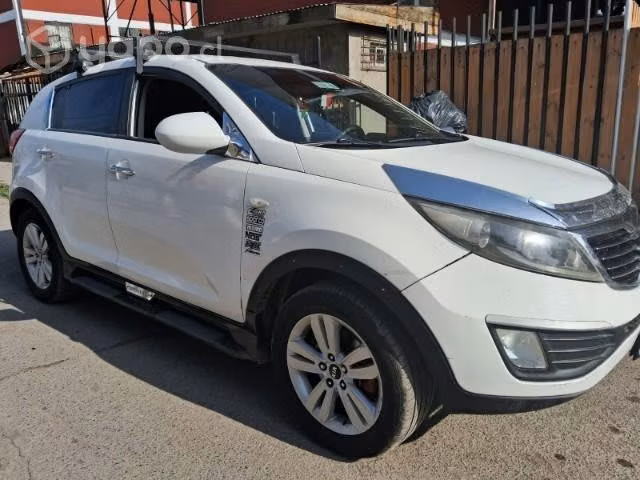 Kia sportage2012