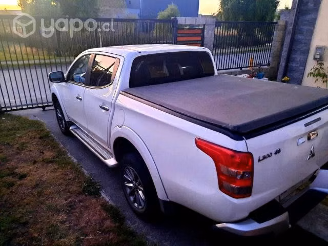 Mitsubishi l200 2018