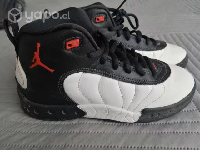 Zapatillaa jordan niño