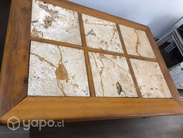 Mesa de mármol y roble