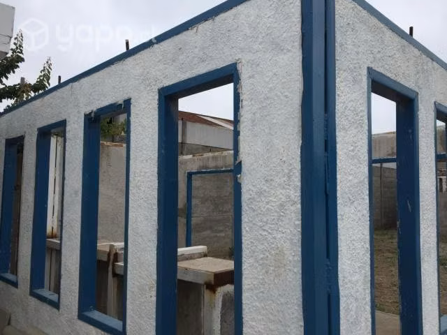 Vendo casa solida desarme con quincho