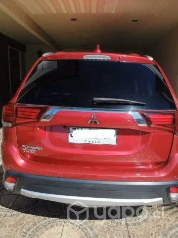 Mitsubishi outlander 2018 at 2.0 cvt