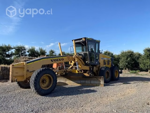 Motoniveladora Volvo G730