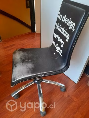 Silla de escritorio usada