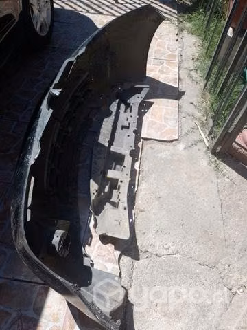 Parachoque Nissan Tiida