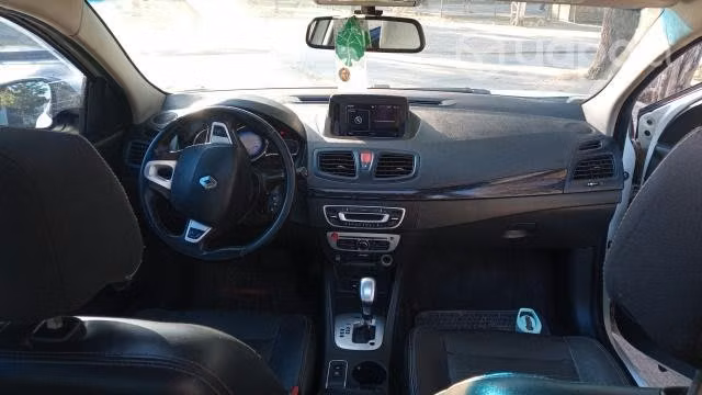 Renault Fluence 2.0 privilege 2015