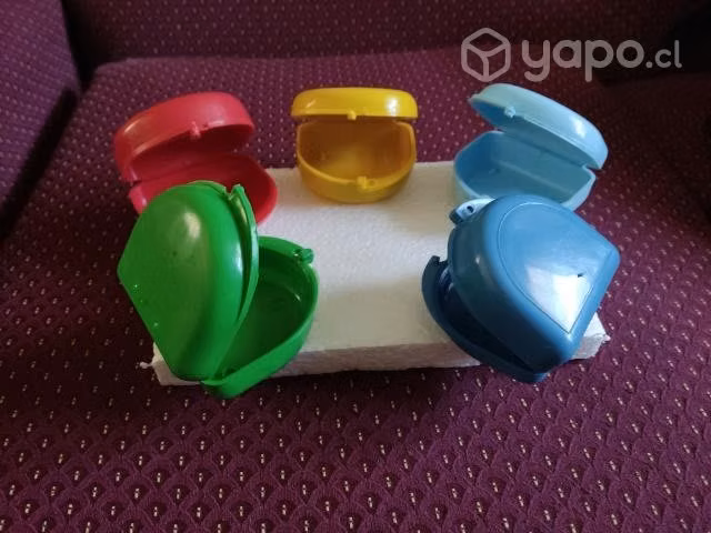 Caja para prótesis dentales