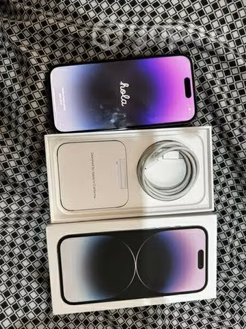 IPhone 14 Pro Morado - Imagen 3