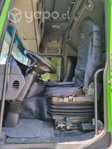Mercedes benz actros 1836