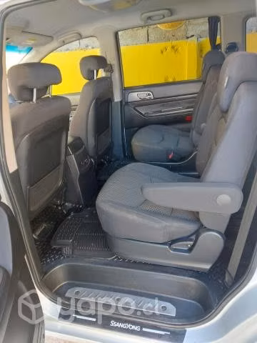 Ssangyong stavic