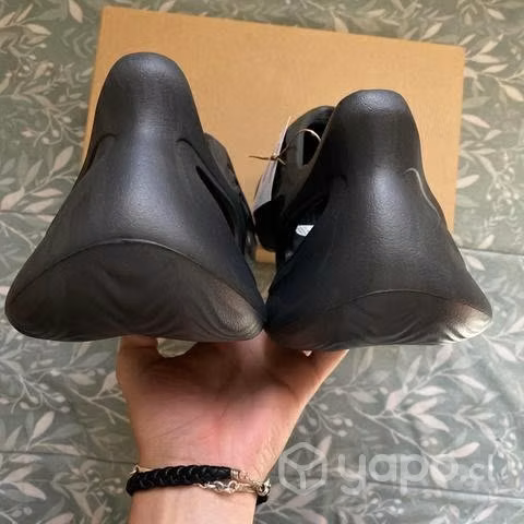 Yeezy Foam Runner