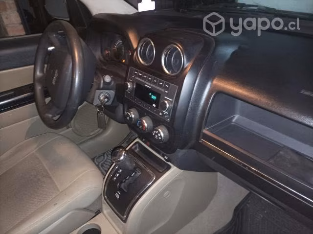 Vendo camioneta Jeep Compass